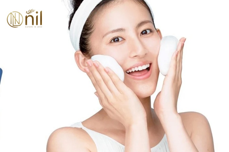 Một số lưu ý khi dùng sữa rửa mặt đúng cách