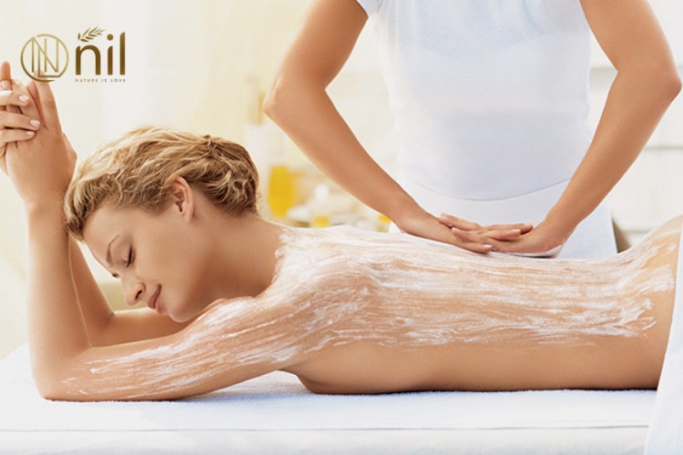 Gợi ý một số sản phẩm tẩy da chết body được ưa chuộng