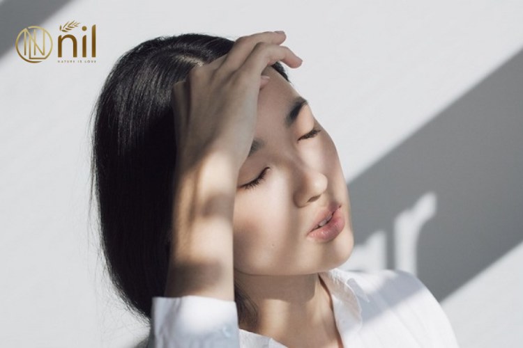 Cách khắc phục da olive hiệu quả từ skincare đến make-up