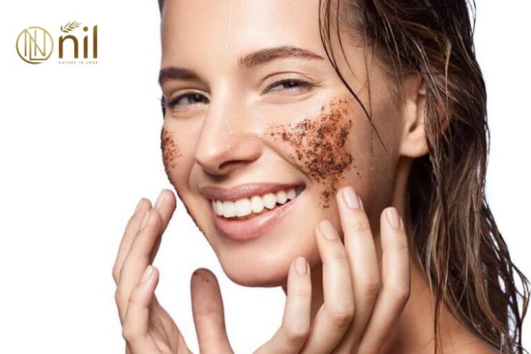 Cách tẩy da chết bằng bã cà phê đúng cách