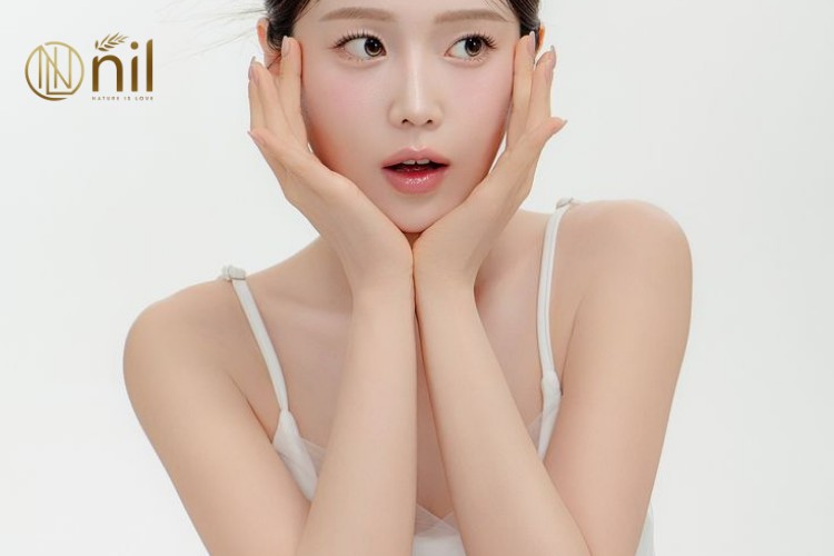 Kem Dưỡng Trắng Da Căng Bóng Hàn Quốc – Xu Hướng Làm Đẹp Tự Nhiên