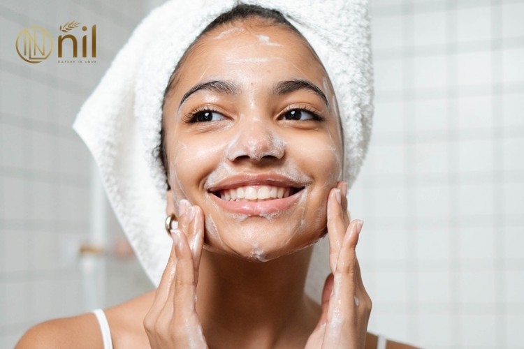 Lưu ý khi thực hiện cách tẩy da chết mặt tại nhà