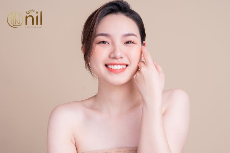 Gợi ý một số loại kem dưỡng trắng da mặt ban đêm tốt nhất hiện nay