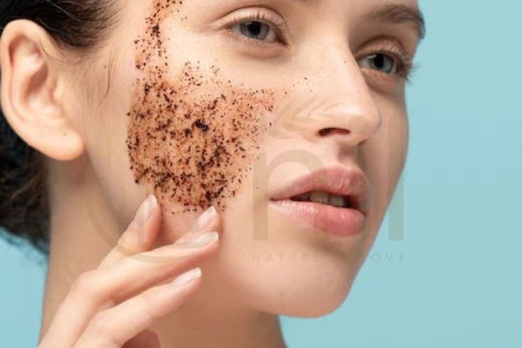 Cách phòng tránh tẩy da chết bị rát mặt