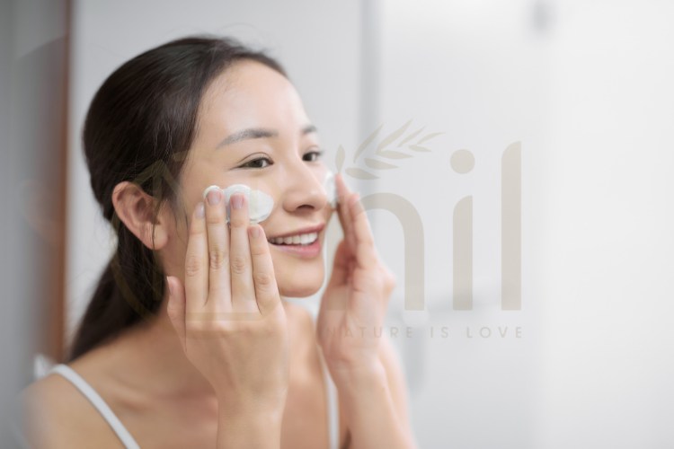 Tips nhỏ giúp các bước rửa mặt đúng cách hiệu quả hơn